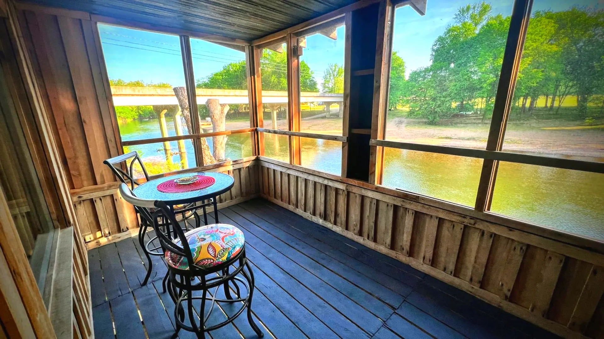 Screened cabin porch